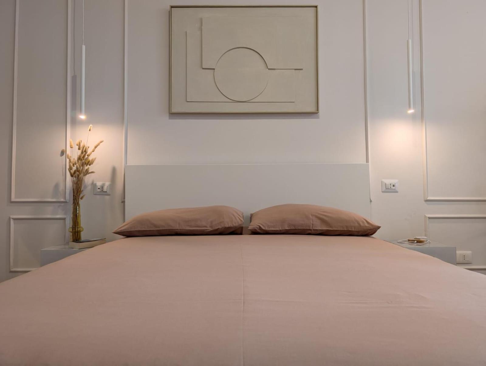Art N Shelter Apartament Бари Экстерьер фото